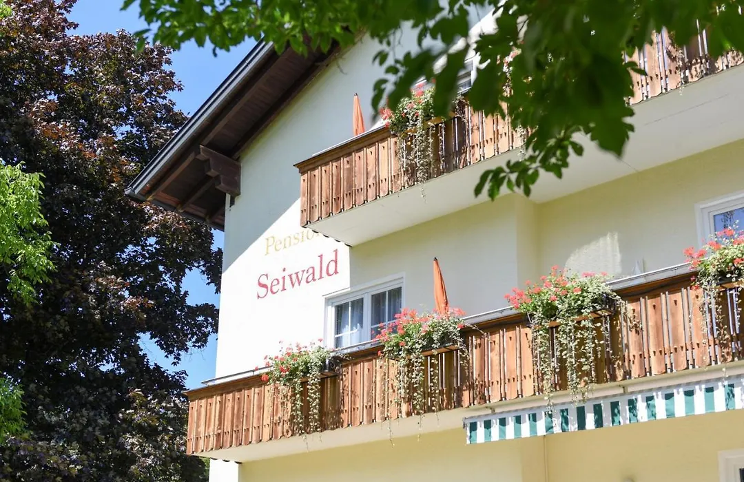 Pension Seiwald in Kötschach-1